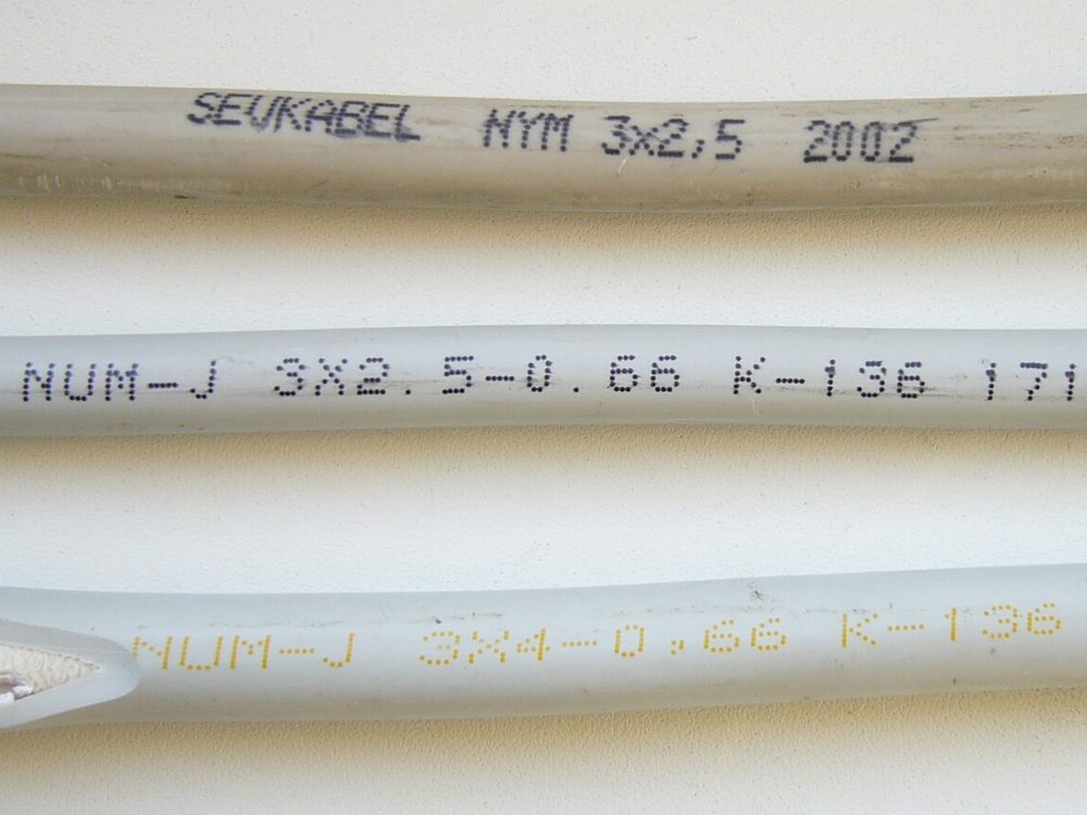 Multi core cables with size and type printed along the sheath